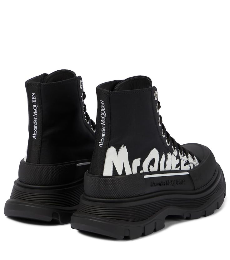 ALEXANDER MCQUEEN