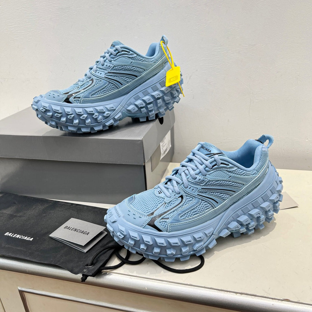 BALENCIAGA DEFENDER