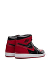 NIKE - AIR JORDAN 1