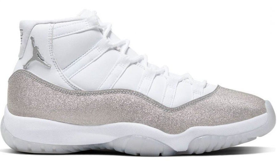 AIR JORDAN 11 RETRO HIGH WHITE AND GREY