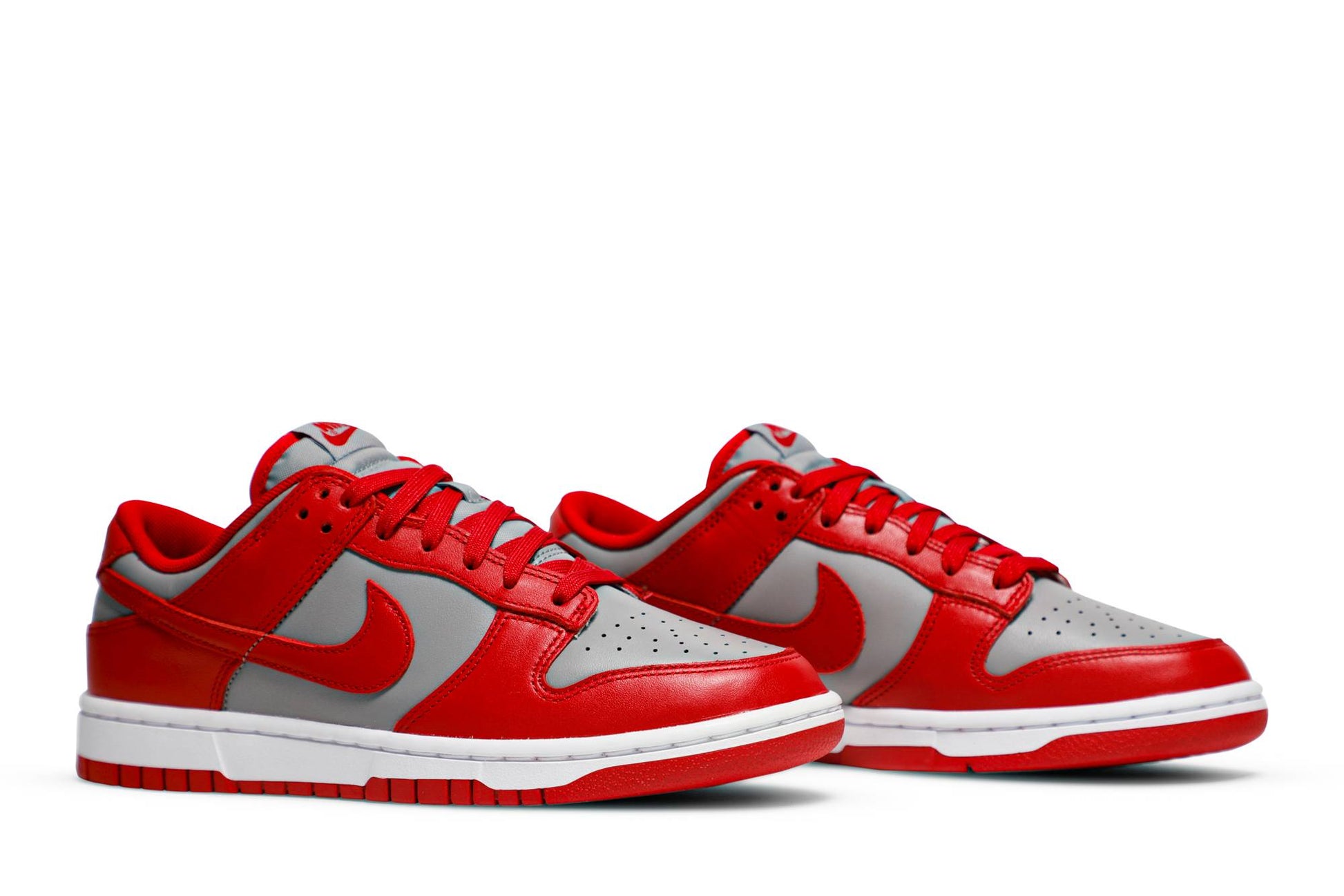 NIKE DUNK LOW SP ‘UNLV’