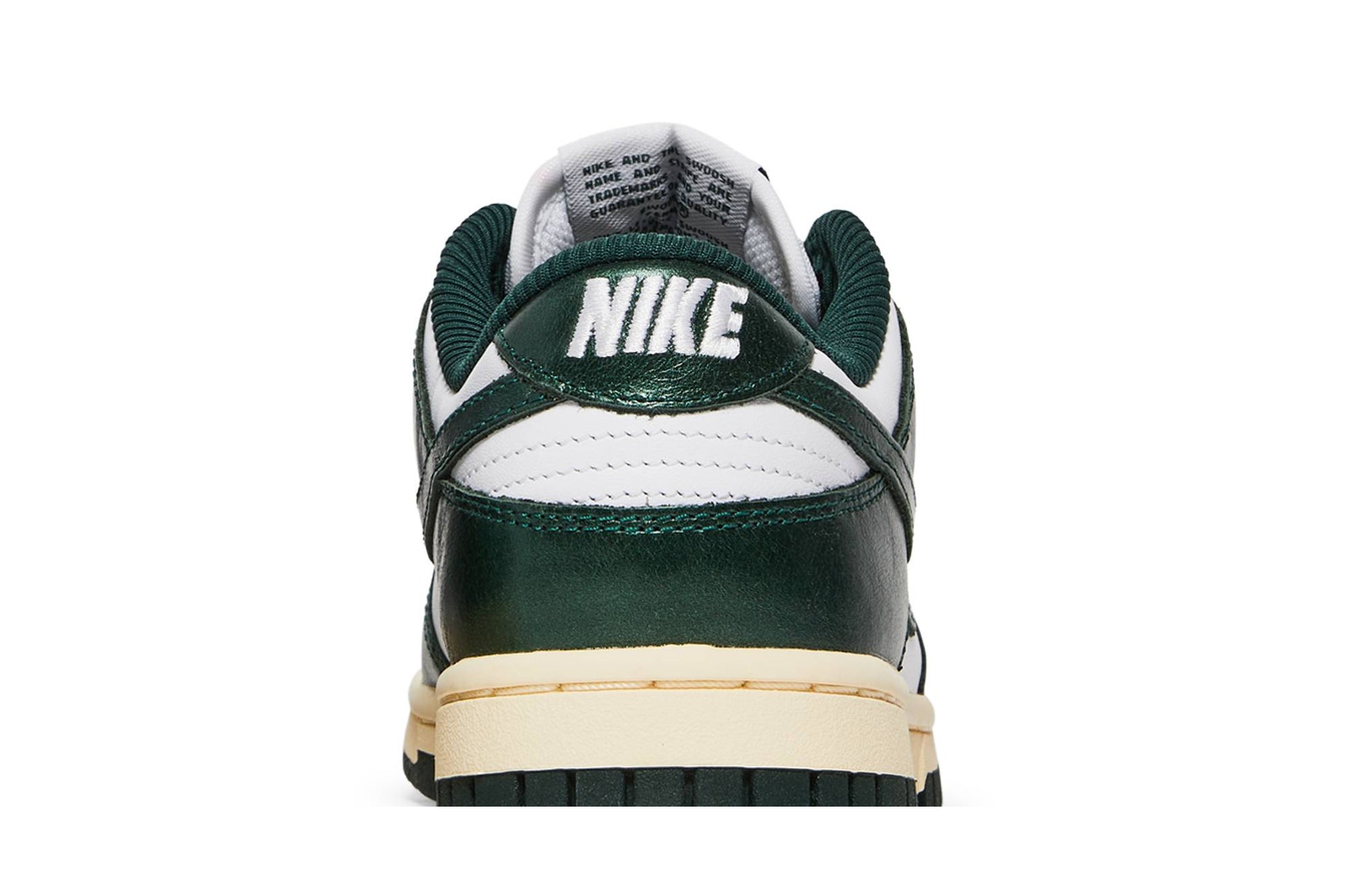 NIKE DUNK LOW ‘VINTAGE GREEN’