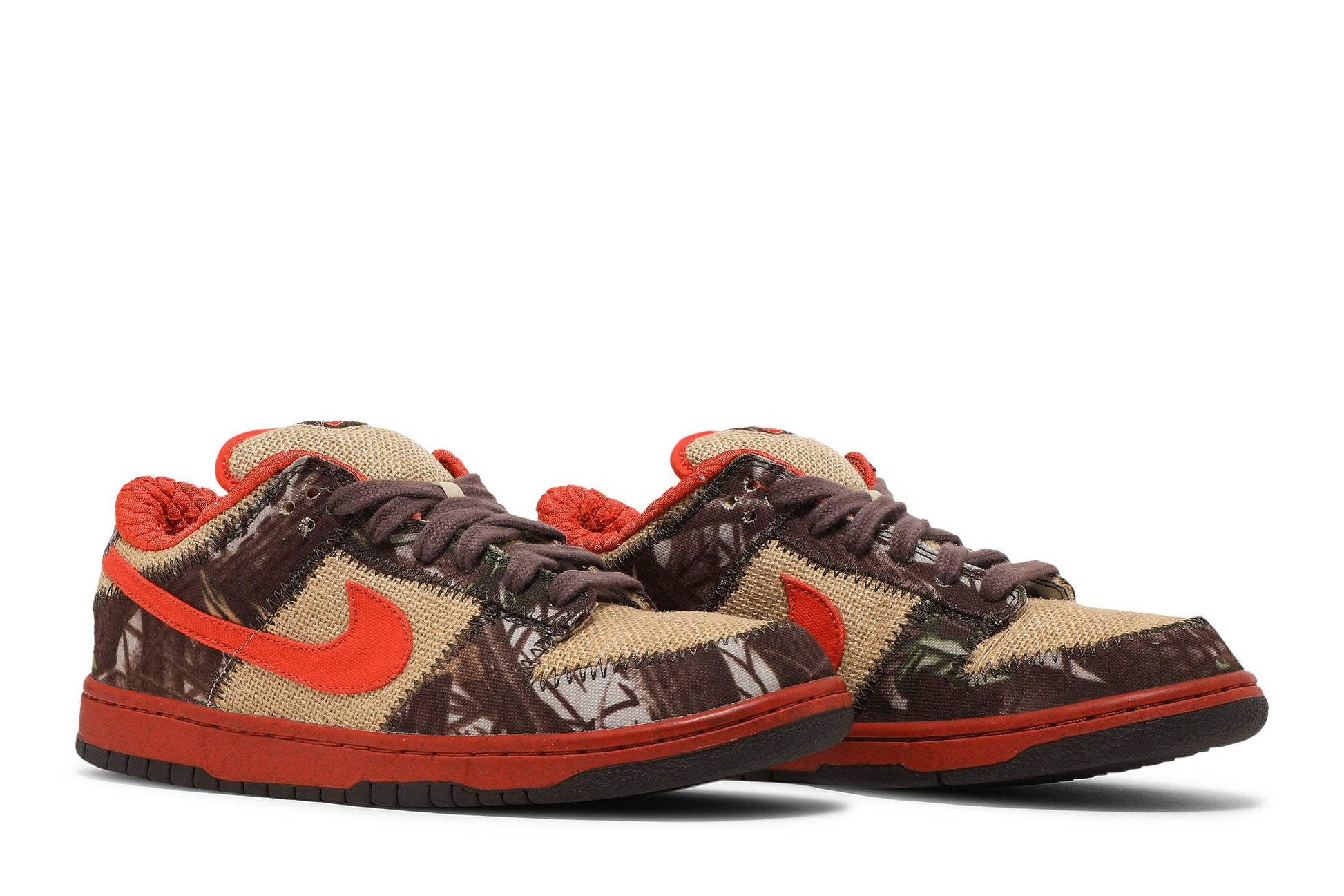 NIKE SB DUNK LOW PRO ‘REESE FORBES HUNTER’