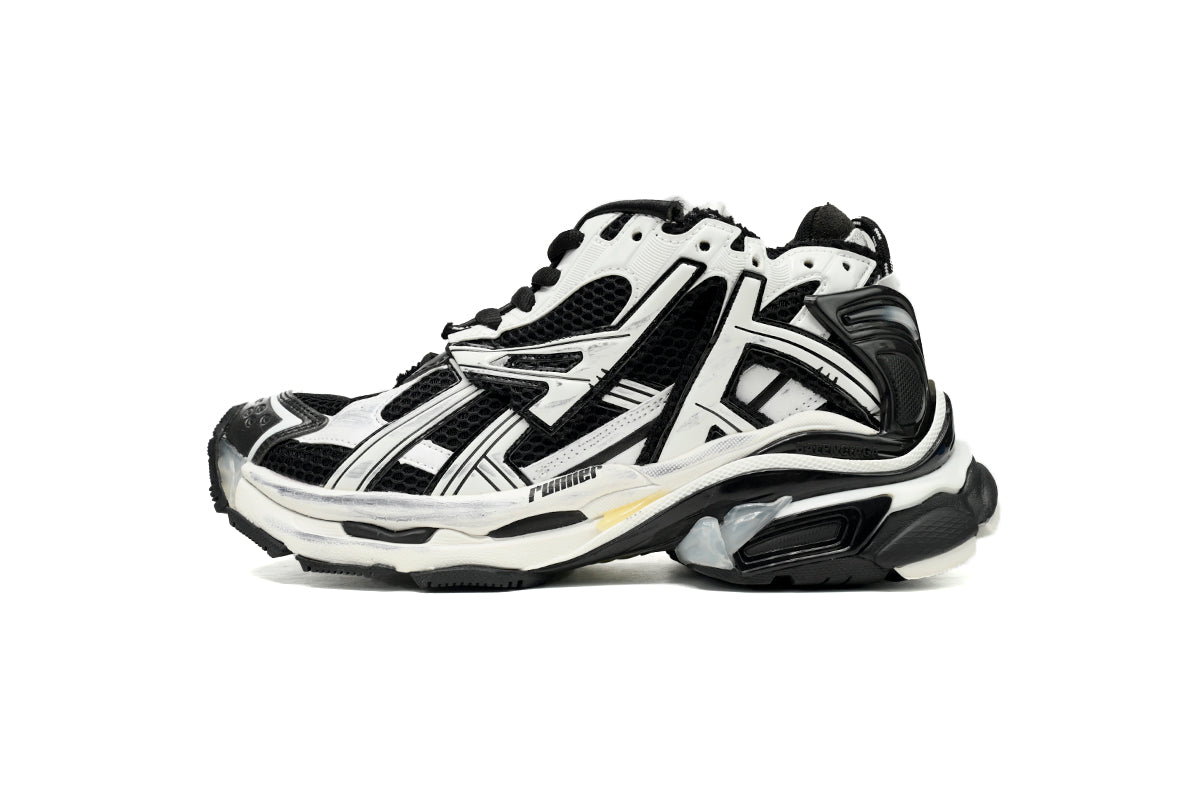 BALENCIAGA RUNNER