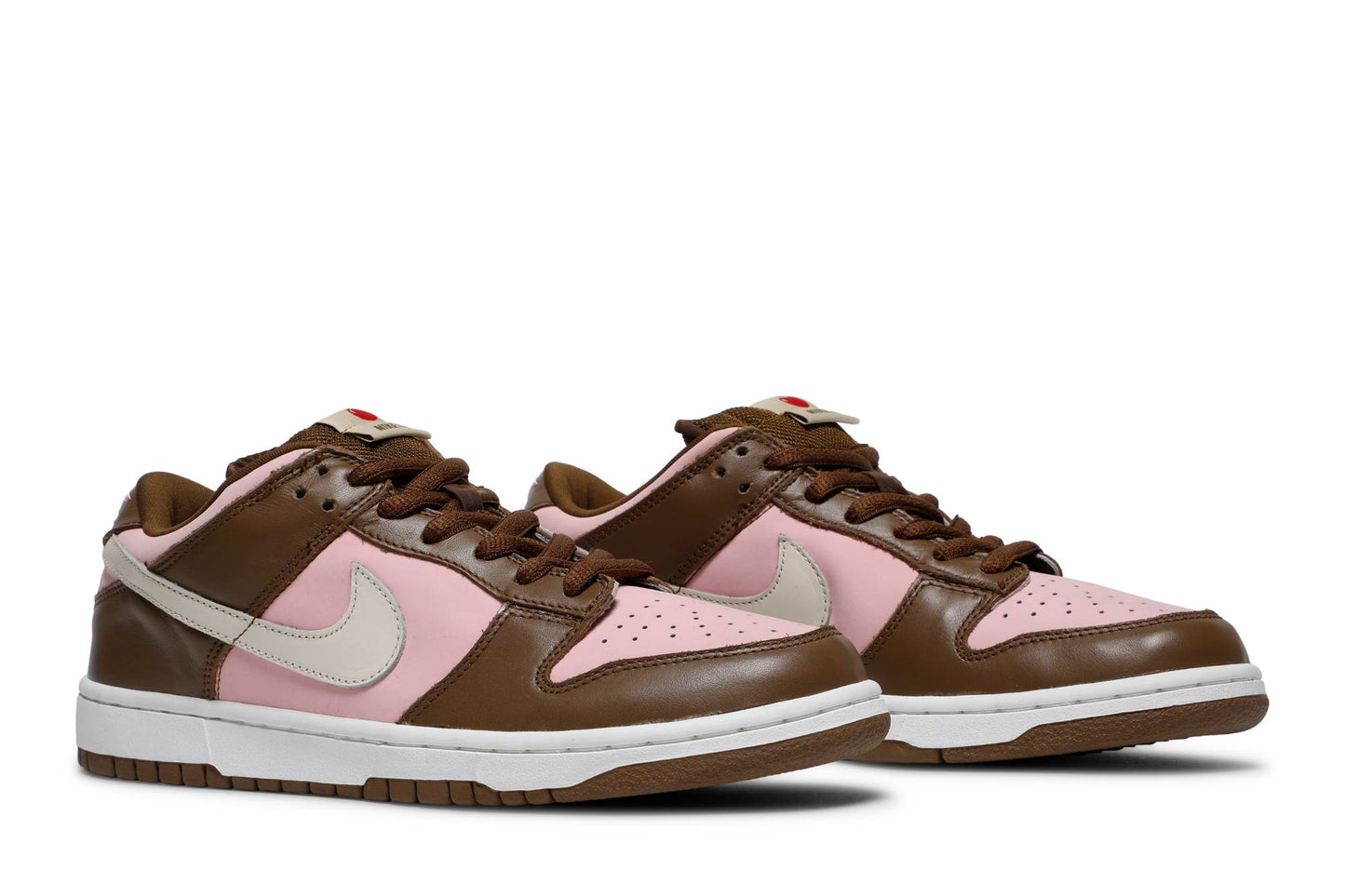 NIKE SB DUNK LOW PRO X STUSSY ‘CHERRY’